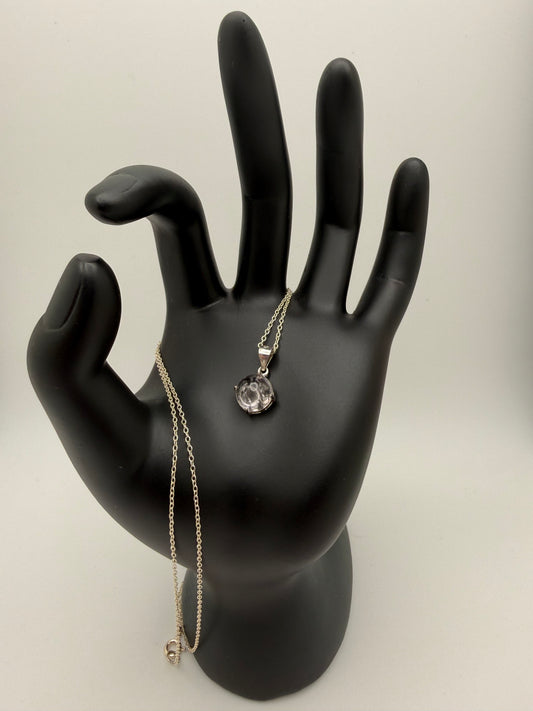 Sterling Silver necklace with Cabochon stone
