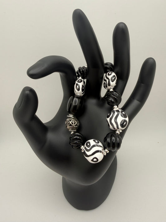 Black and White Kazuri Bead Bracelet