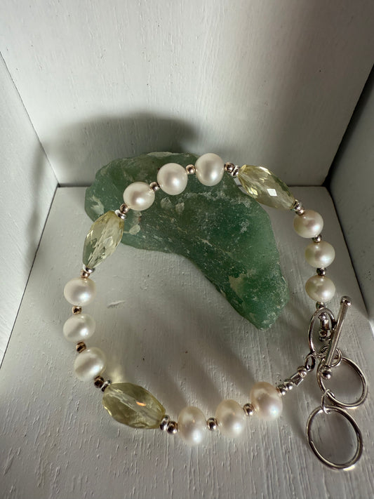 Pearl and Lemon Quartz Bracelet