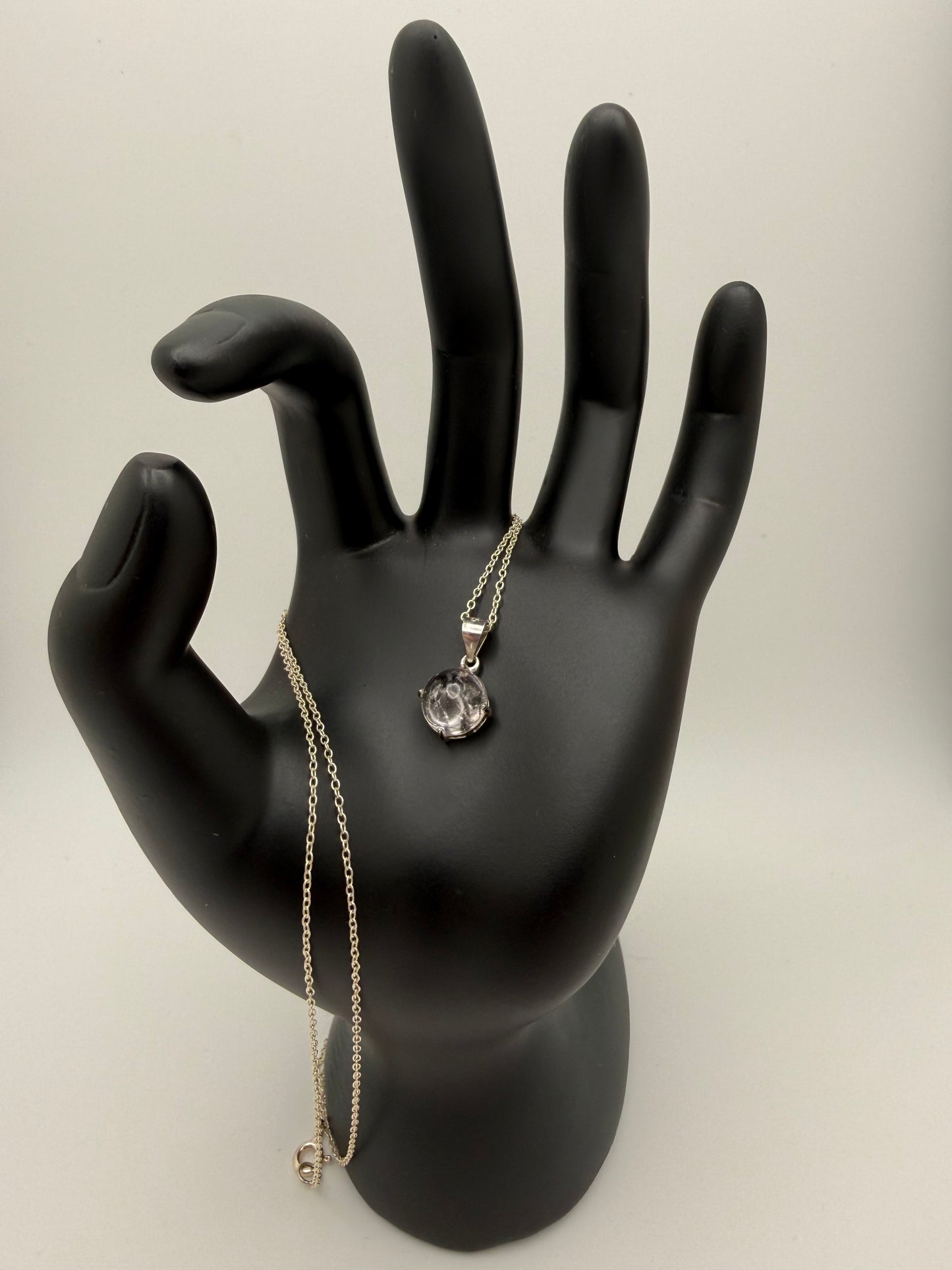 Sterling Silver necklace with Cabochon stone